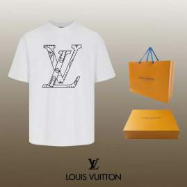 Picture of Louis Vuitton T Shirts Short _SKULVXS-Lsxitx656731